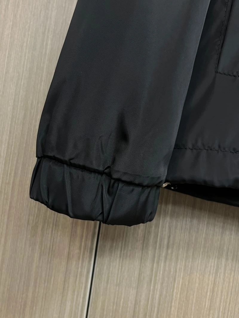 Prada Outwear Efficient 171038