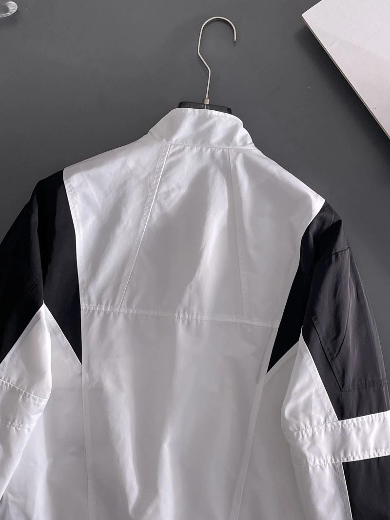 Seasonal Prada Outwear 170989
