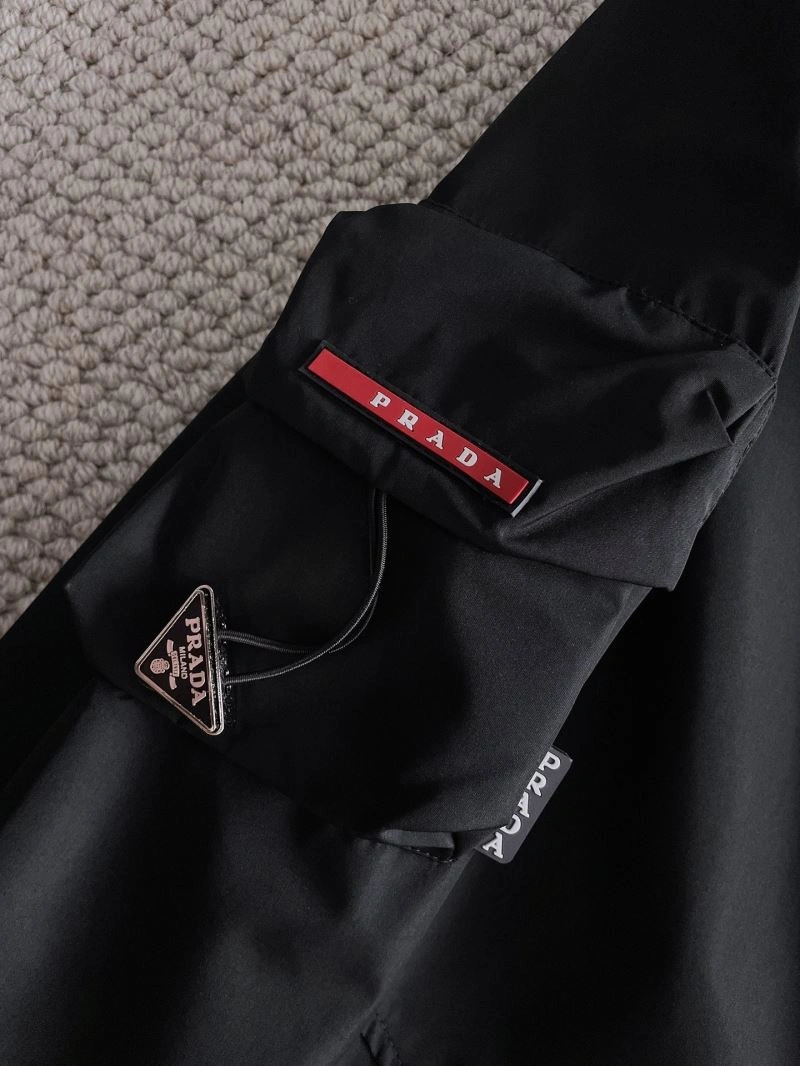 Prada Outwear Snug 170990