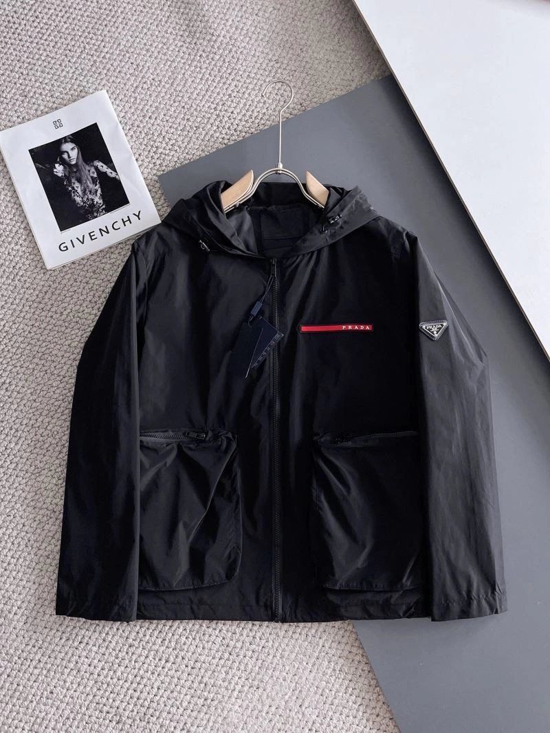 Casual Prada Outwear 171046