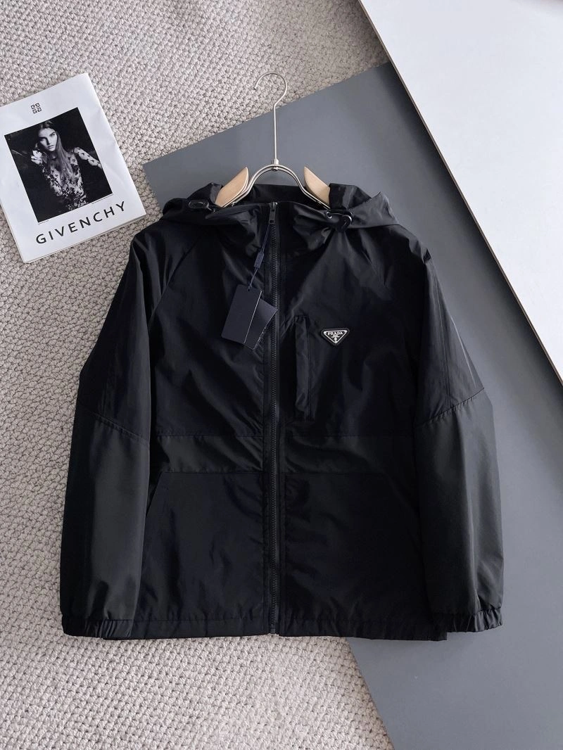 EasyMatch Prada Outwear 170992
