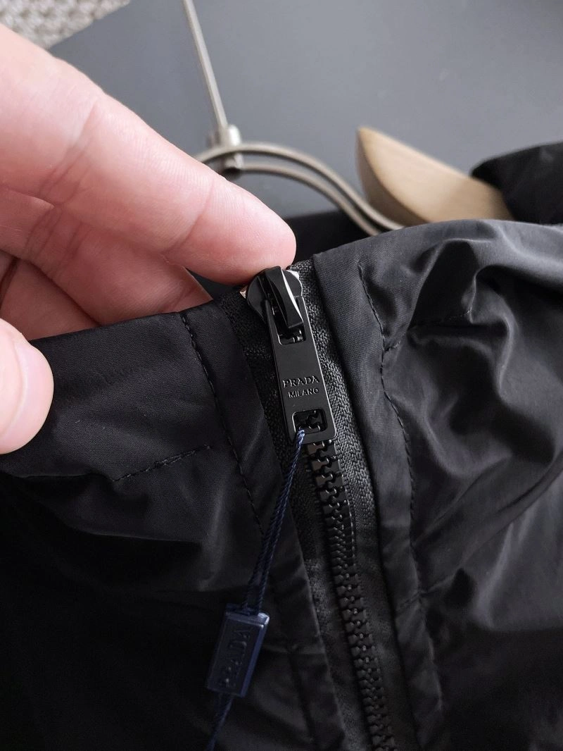 EasyMatch Prada Outwear 170992
