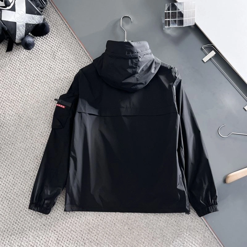 FlexibleFit Prada Outwear 170971