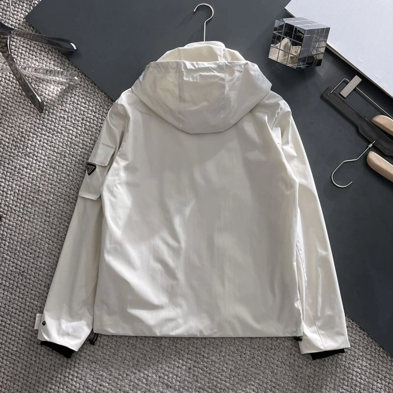 Prada Outwear Efficient 171074