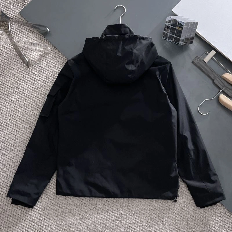 Prada Outwear GoodFit 170979