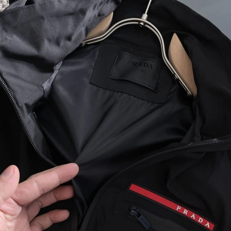Prada Outwear GoodFit 170979
