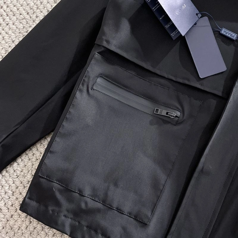 Prada Outwear MoistureWicking 171000