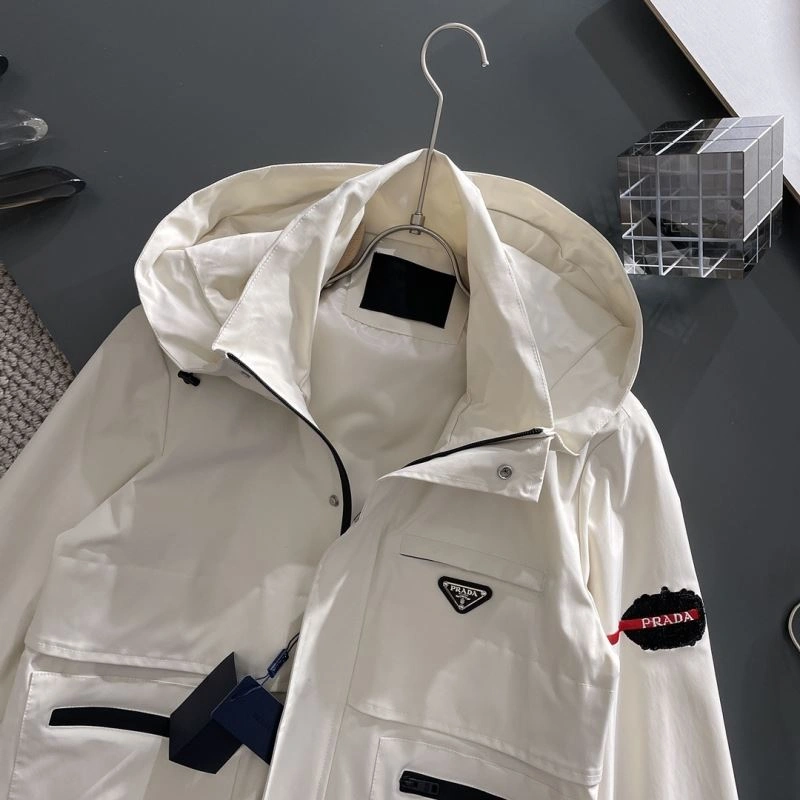 Bold Prada Outwear 170967