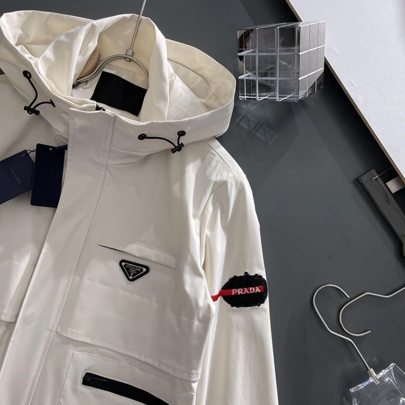 Bold Prada Outwear 170967