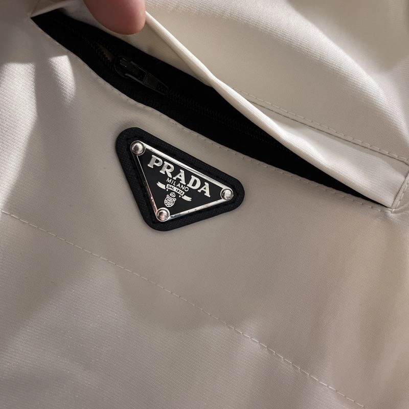 Bold Prada Outwear 170967