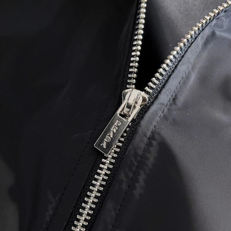 WeatherProof Prada Outwear 170960