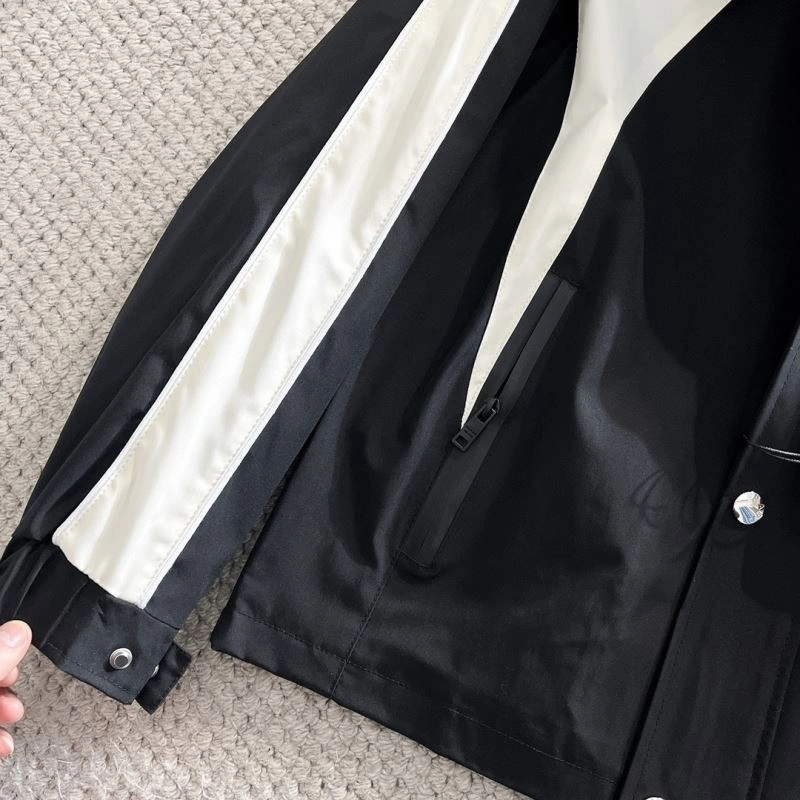 Prada Outwear FreshLook 170958