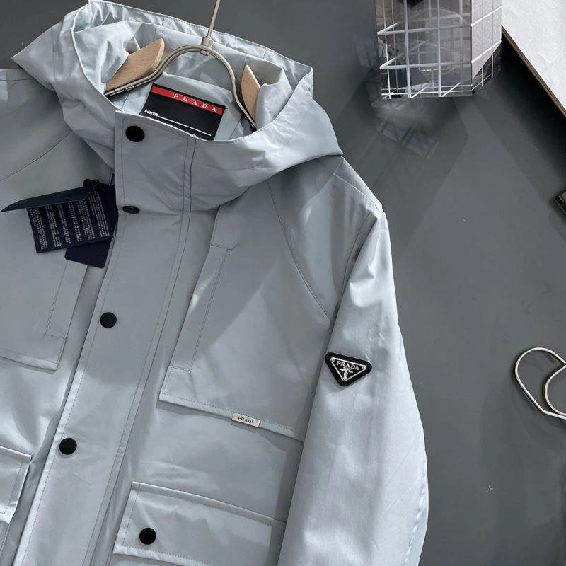Lightweight Prada Outwear 170940