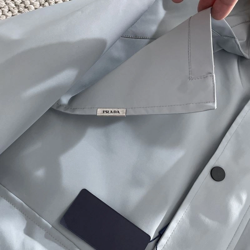 Lightweight Prada Outwear 170940