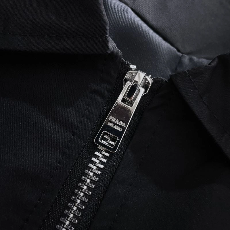 Prada Outwear Minimalist 170944