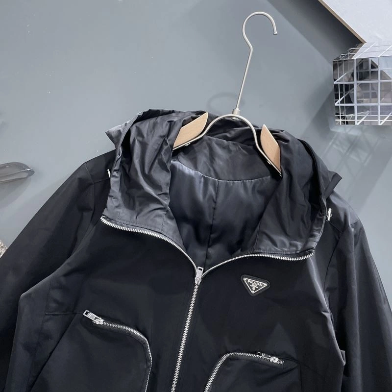 Prada Outwear Minimalist 170952
