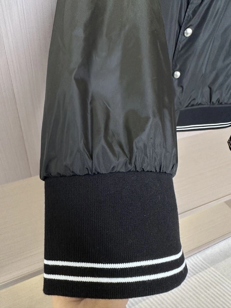 Prada Outwear Elegant 170931