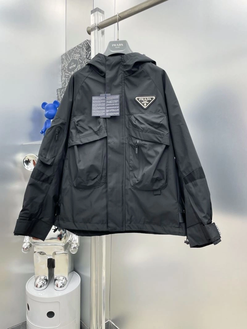 Prada Outwear OdorResistant 170919