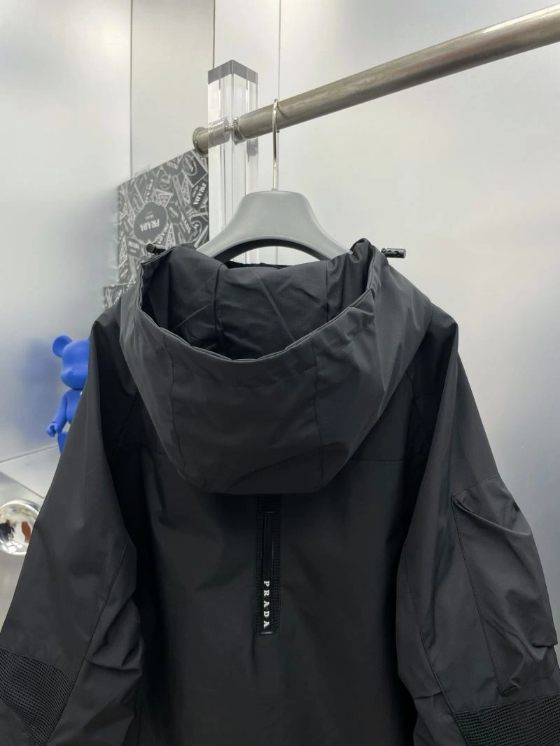 Prada Outwear OdorResistant 170919
