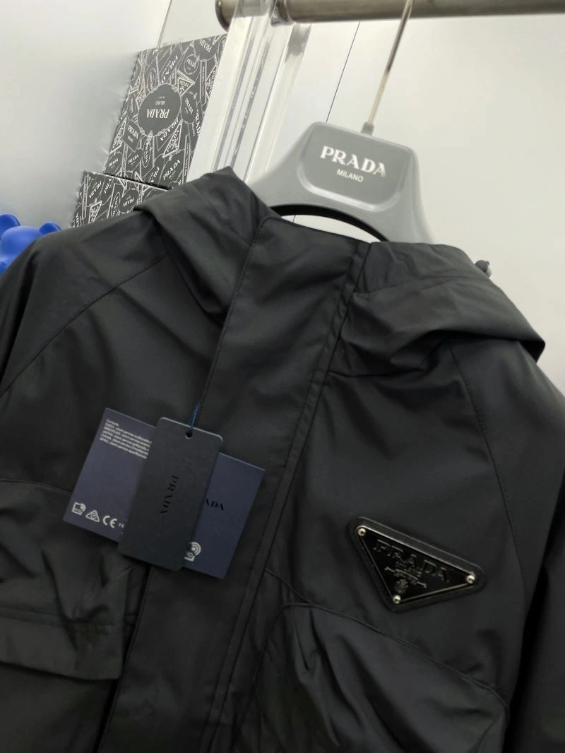 Prada Outwear OdorResistant 170919