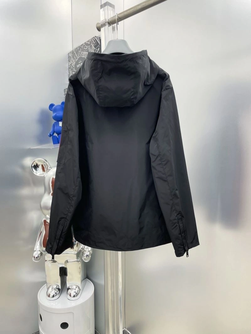 ModernLook Prada Outwear 170908