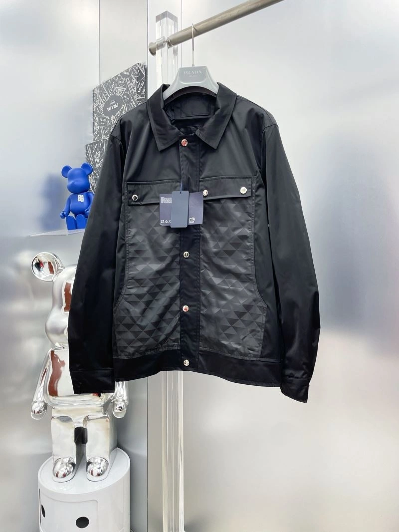 Prada Outwear GoodFit 170903