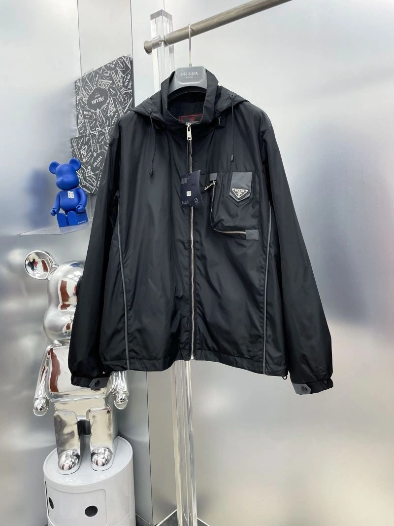 Prada Outwear UrbanChic 170916