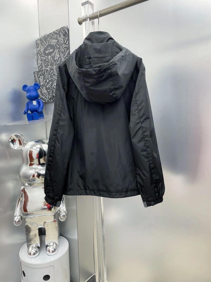 Prada Outwear UrbanChic 170916