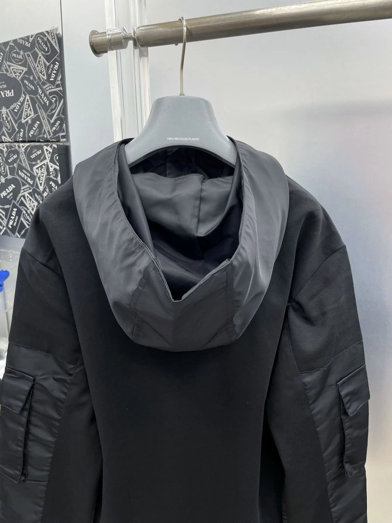 ModernLook Prada Outwear 170966