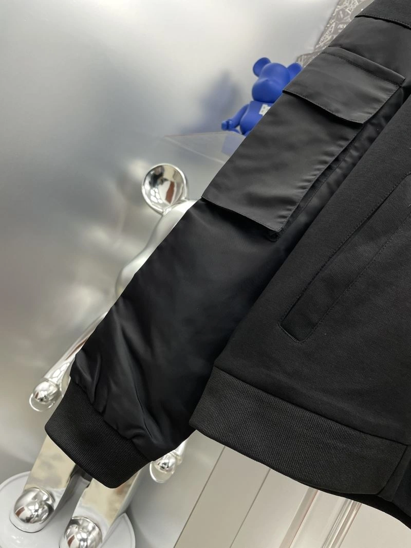ModernLook Prada Outwear 170966