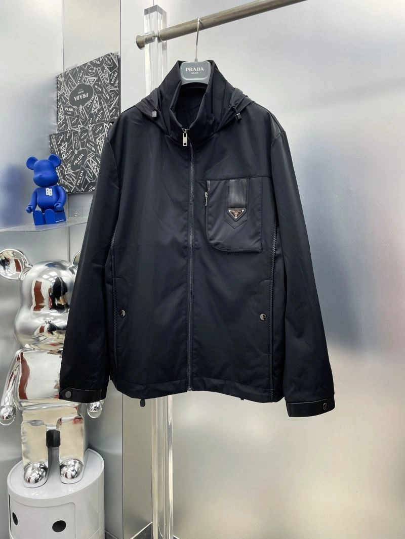 Prada Outwear Sustainable 170934