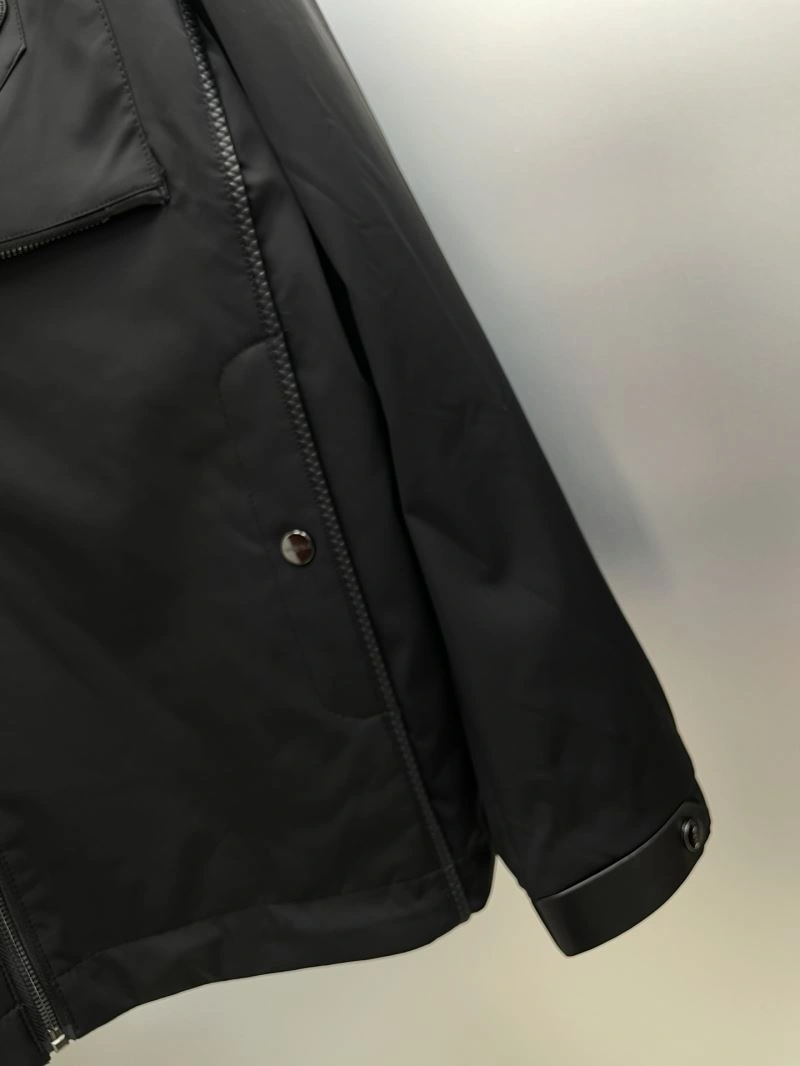 Prada Outwear Sustainable 170934