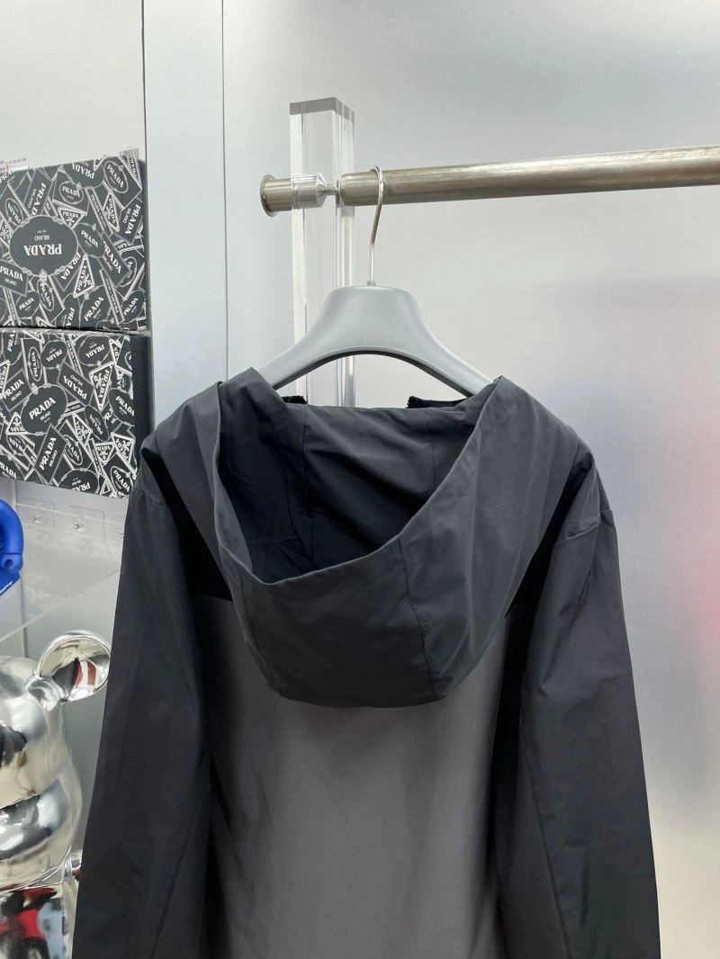 WrinkleFree Prada Outwear 170893