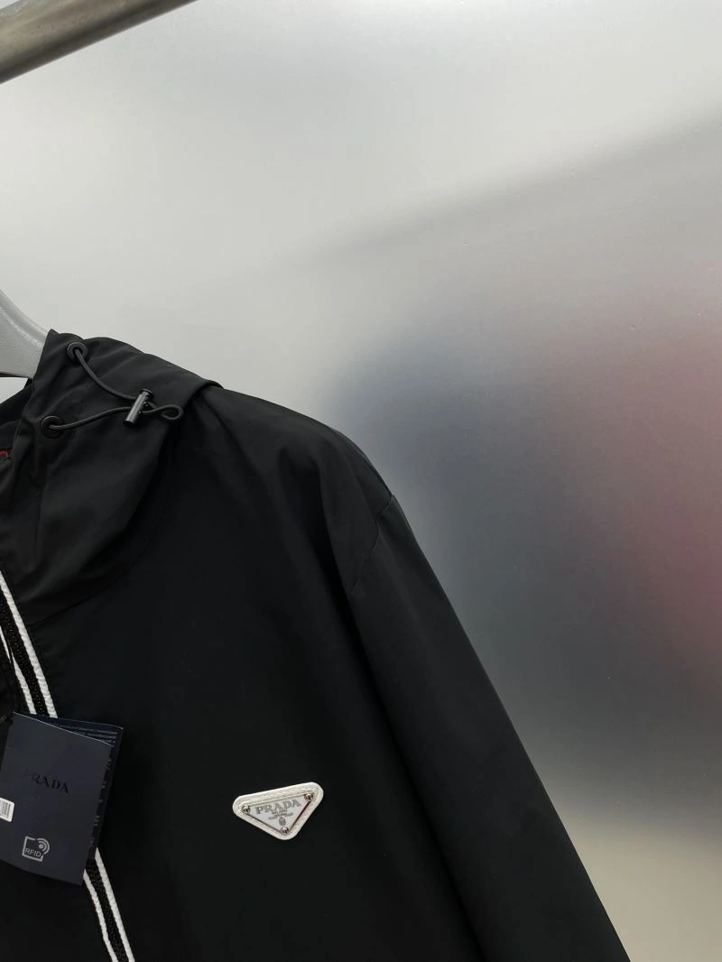 Prada Outwear Versatile 170891
