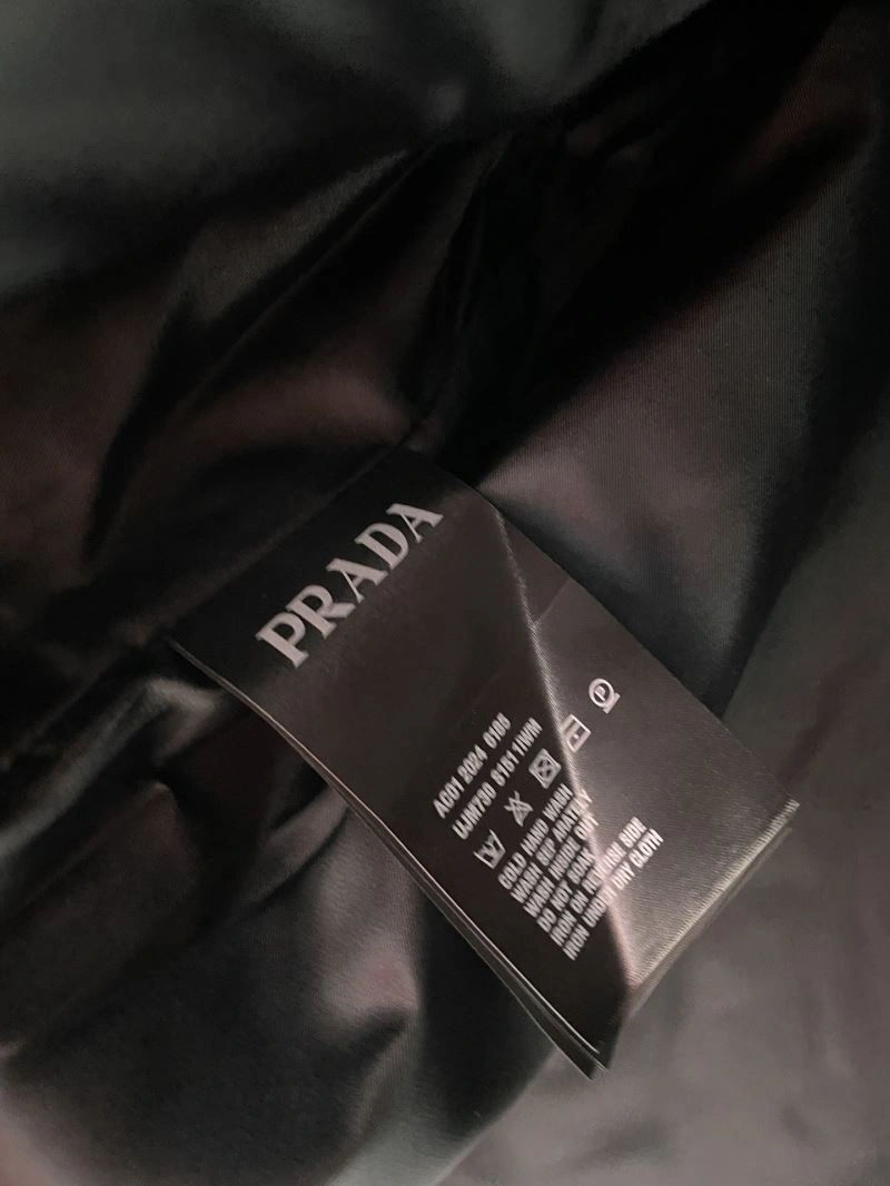 ComfortFit Prada Outwear 170888