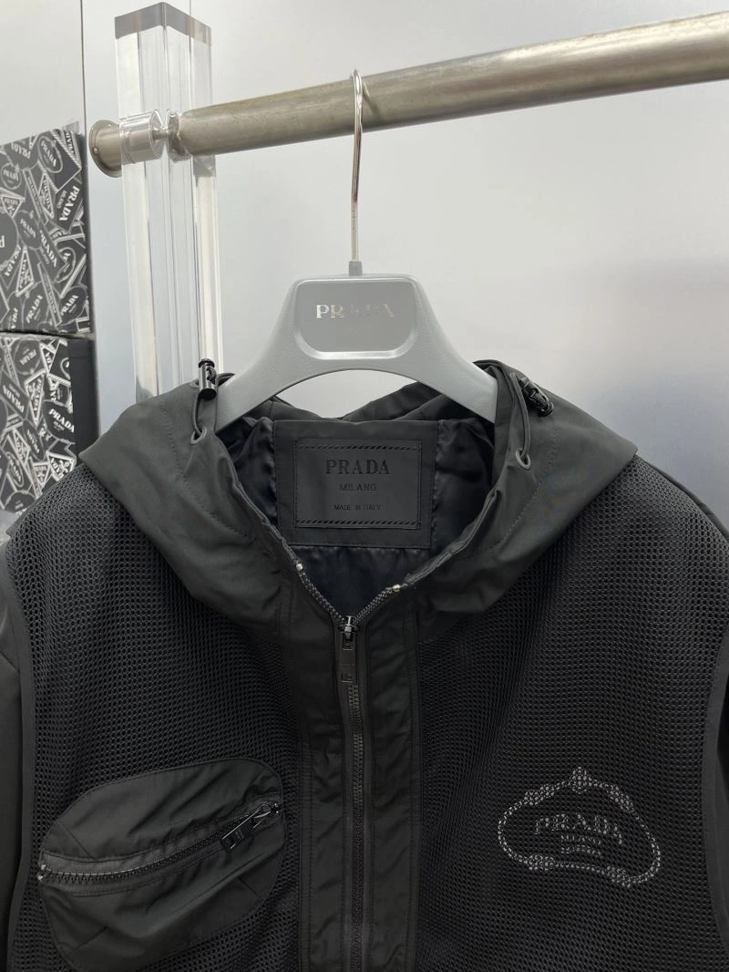 ComfortFit Prada Outwear 170888