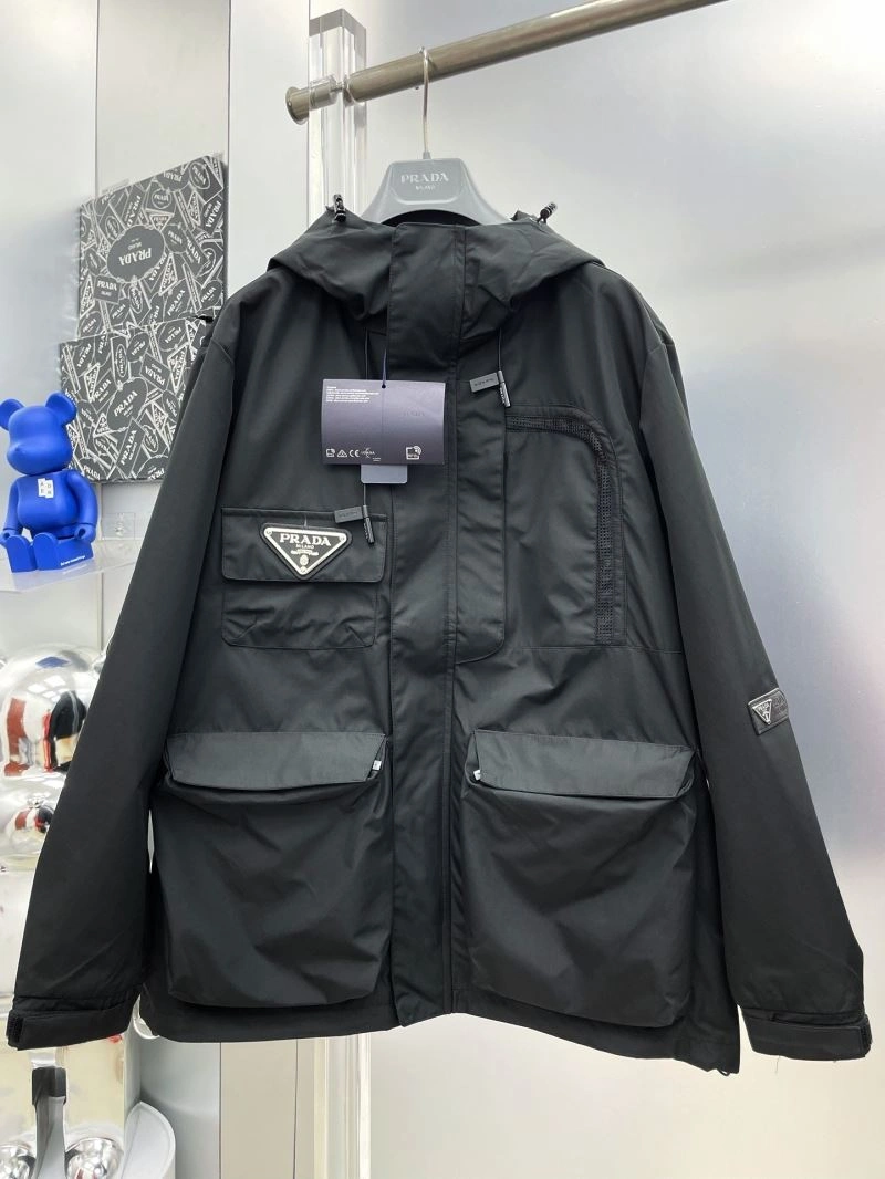 Prada Outwear EasyMatch 170886