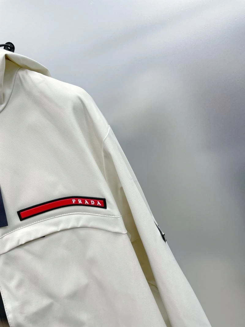 Casual Prada Outwear 170882