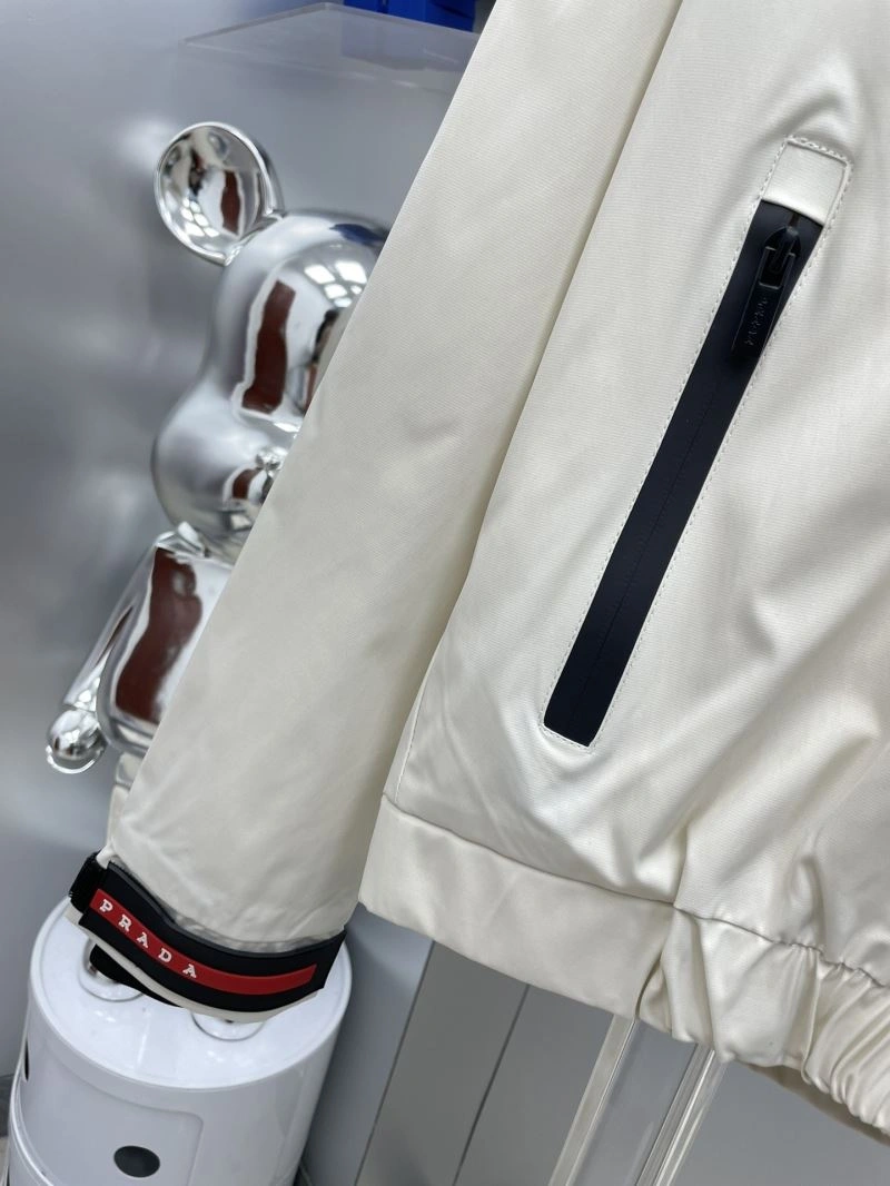 Casual Prada Outwear 170882