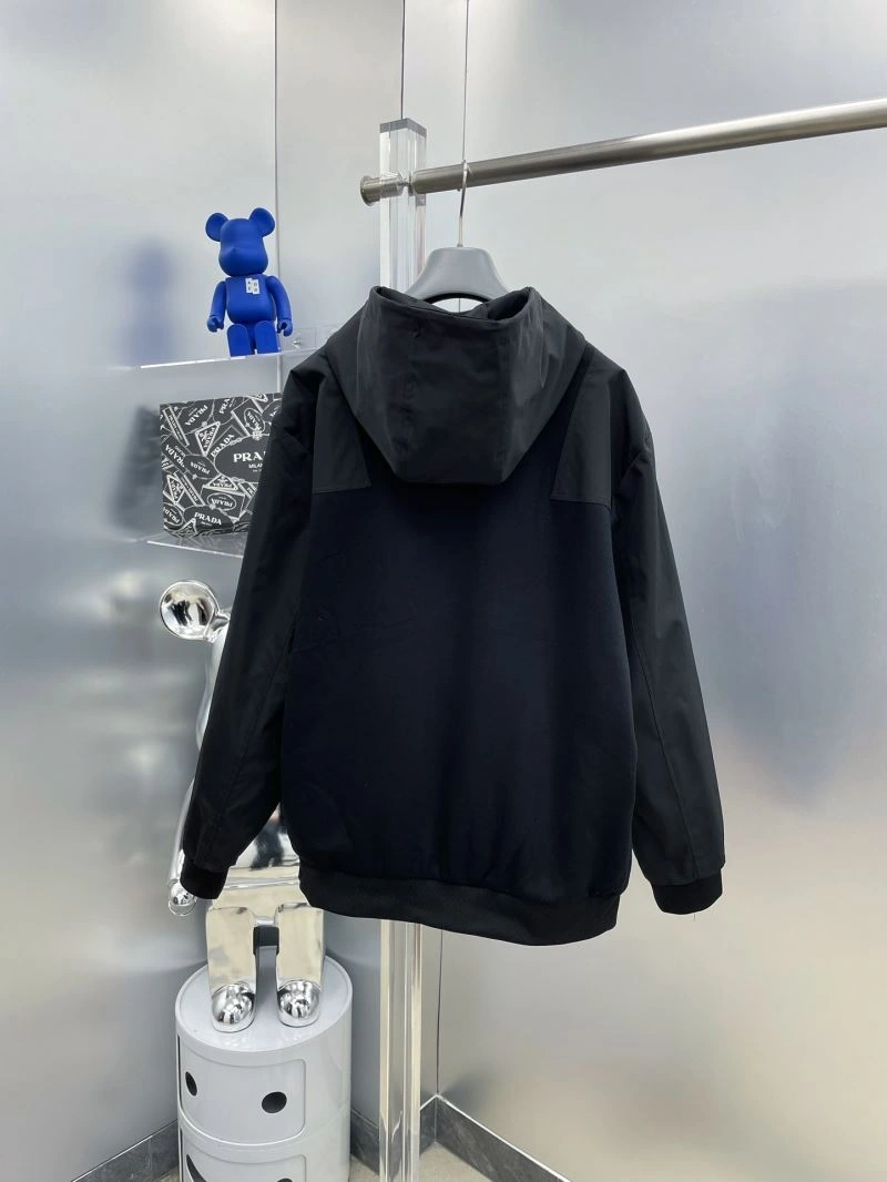 Prada Outwear Minimalist 170877