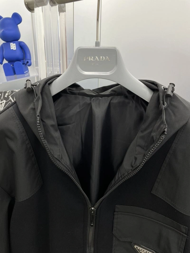 Prada Outwear Minimalist 170877
