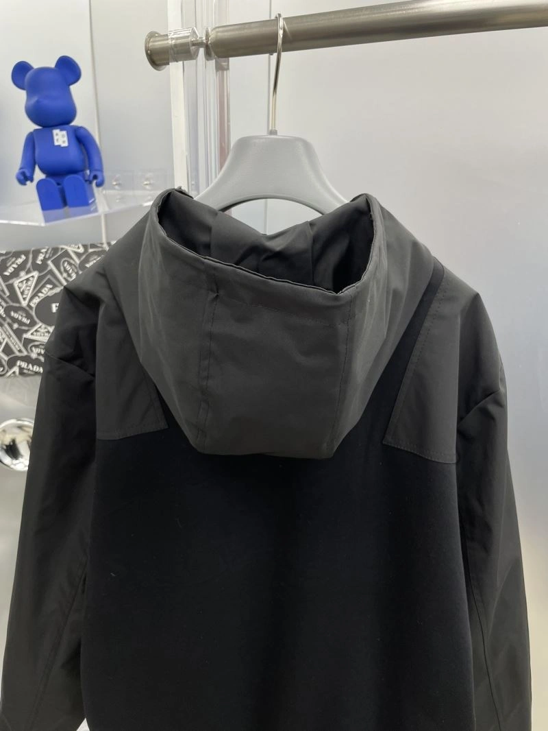 Prada Outwear Minimalist 170877