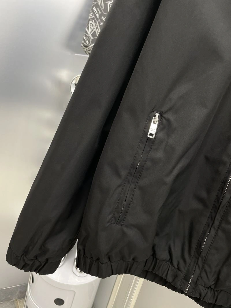 Prada Outwear Durable 170873