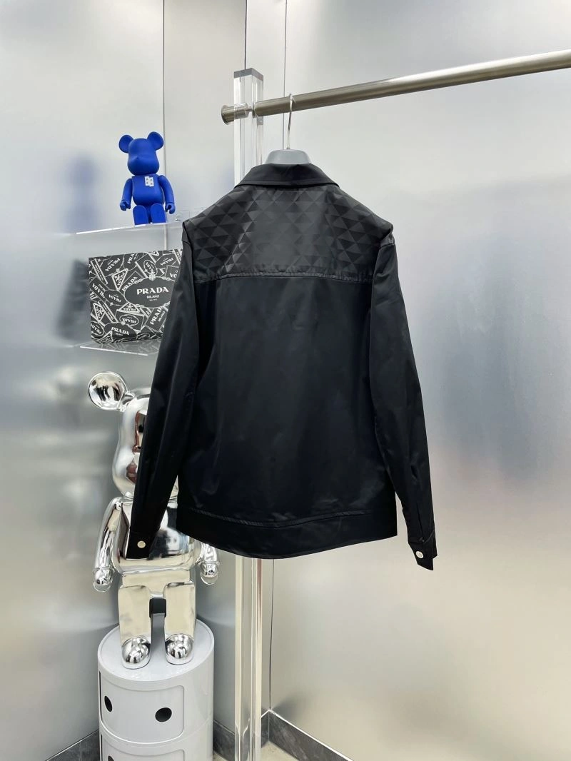 Lightweight Prada Outwear 170909