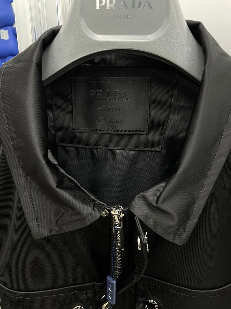 Lightweight Prada Outwear 170909