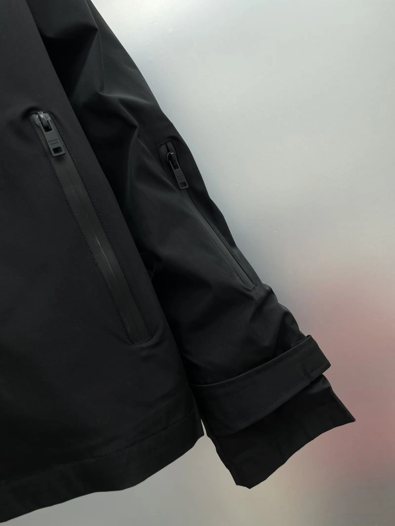 WaterResistant Prada Outwear 170945