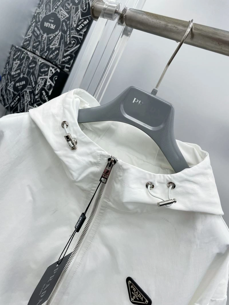Prada Outwear Durable 170864