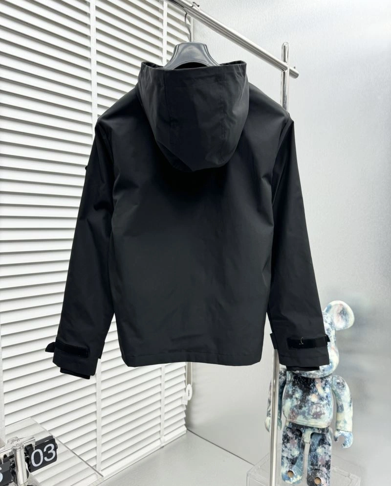 Prada Outwear Resilient 170851