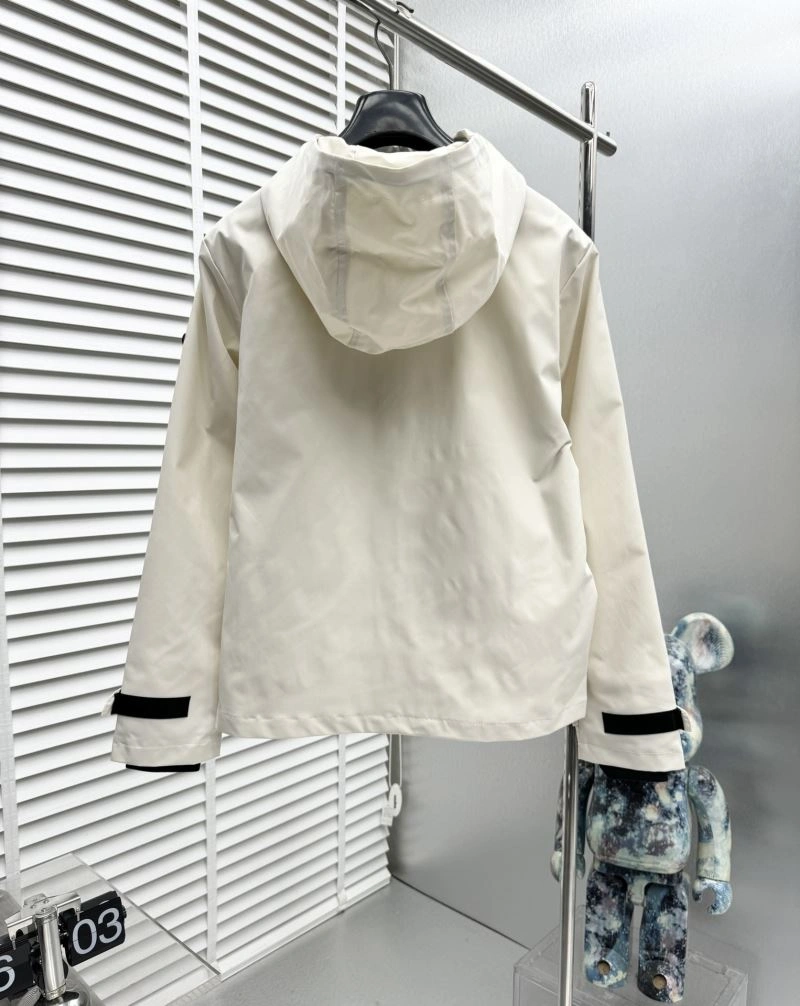 Prada Outwear EasyMatch 170852