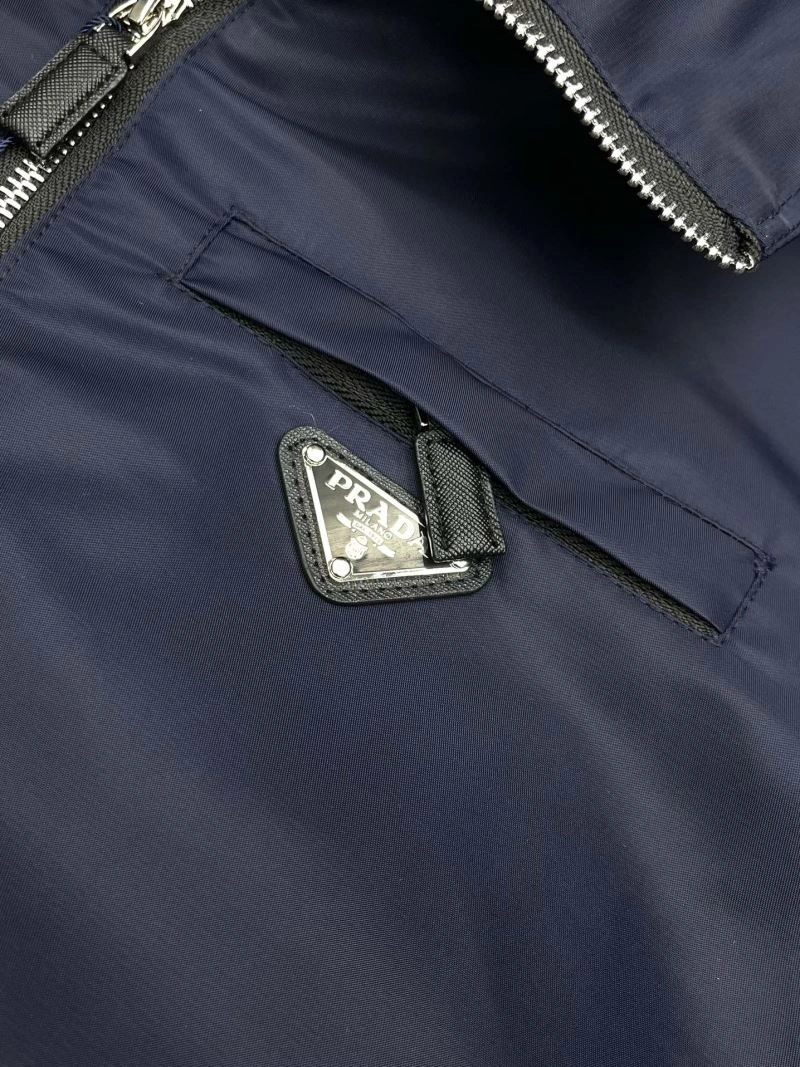 Minimalist Prada Outwear 170835